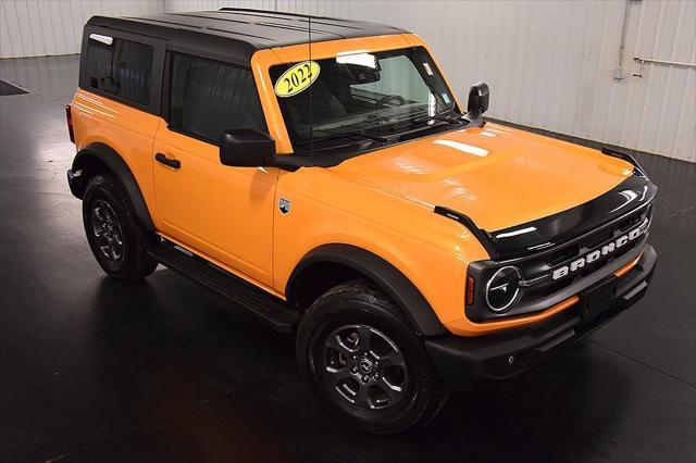 Photo of 2022 Cyber Orange Metallic Tricoat Ford Bronco