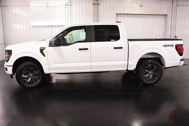 Photo of 2025 Oxford White Ford F-150