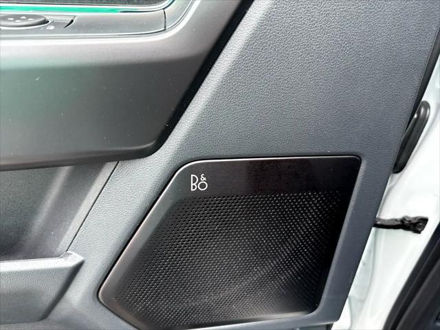 Photo of 2025 White Ford F-150