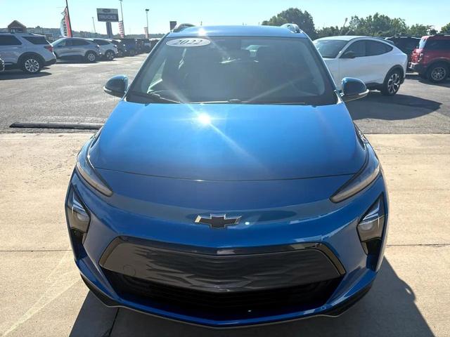 Photo of 2022 Blue Chevrolet Bolt EUV