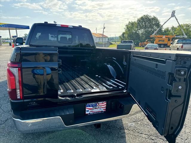 Photo of 2025 Agate Black Metallic Ford F-150