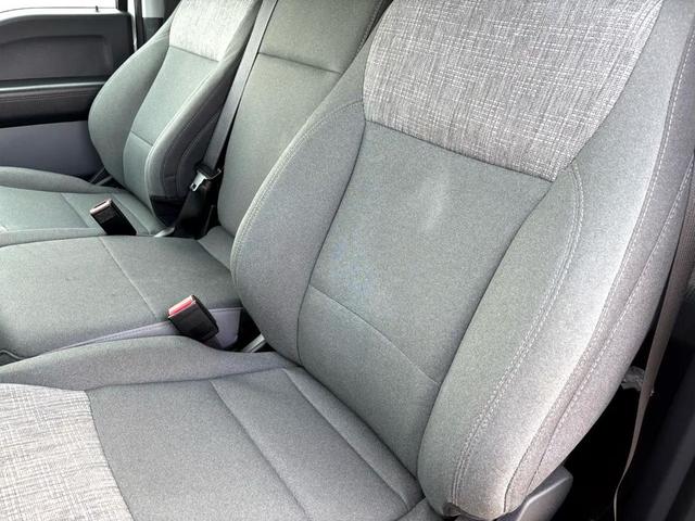 Photo of 2023 Oxford White Ford F-150