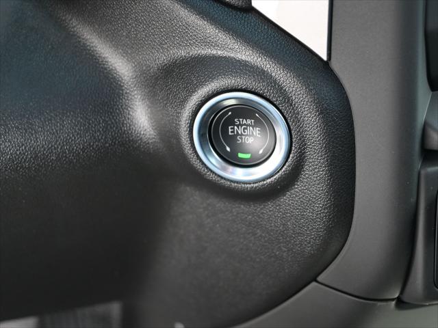 Photo of 2025 Summit White GMC Sierra 3500