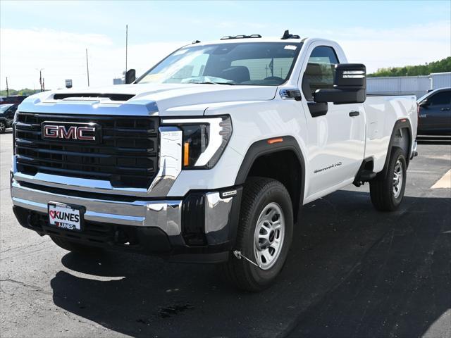 Photo of 2025 Summit White GMC Sierra 3500