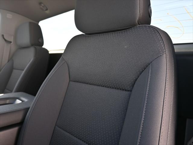 Photo of 2025 Summit White GMC Sierra 3500
