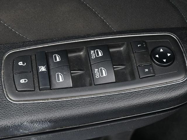 Photo of 2021 Pitch Black Clearcoat Dodge Charger
