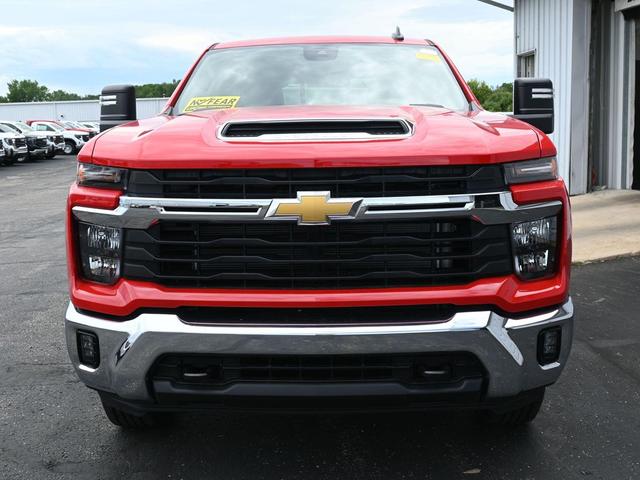 Photo of 2025 Red Hot Chevrolet Silverado 2500
