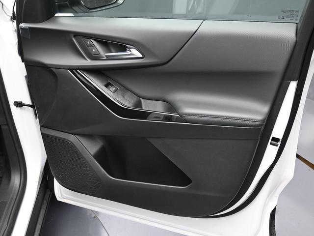 Photo of 2025 Summit White Chevrolet Equinox