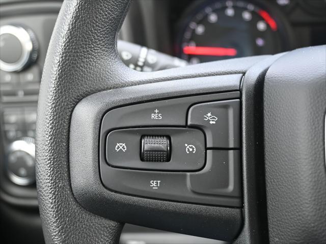 Photo of 2025 Summit White GMC Sierra 2500