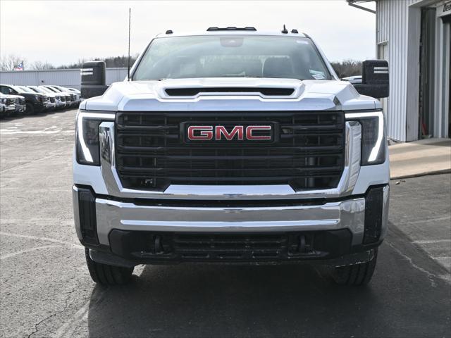 Photo of 2025 Summit White GMC Sierra 2500