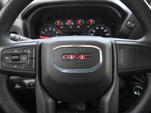 Photo of 2025 Summit White GMC Sierra 2500