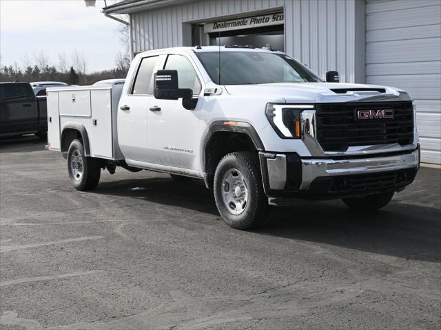 Photo of 2025 Summit White GMC Sierra 2500