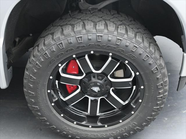 Photo of 2022 Silver Ice Metallic Chevrolet Silverado 1500
