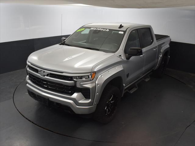 Photo of 2022 Silver Ice Metallic Chevrolet Silverado 1500