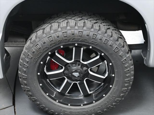 Photo of 2022 Silver Ice Metallic Chevrolet Silverado 1500
