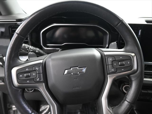 Photo of 2022 Silver Ice Metallic Chevrolet Silverado 1500