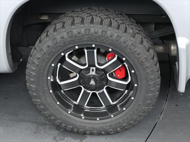 Photo of 2022 Silver Ice Metallic Chevrolet Silverado 1500