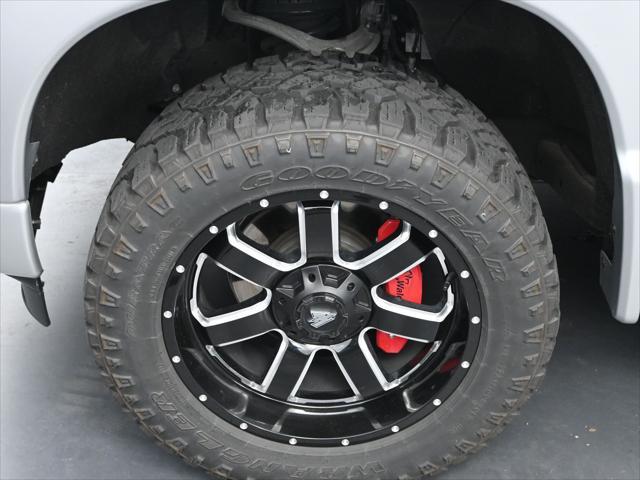 Photo of 2022 Silver Ice Metallic Chevrolet Silverado 1500