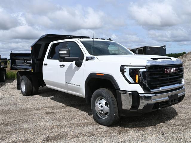 Photo of 2025 Summit White GMC Sierra 3500