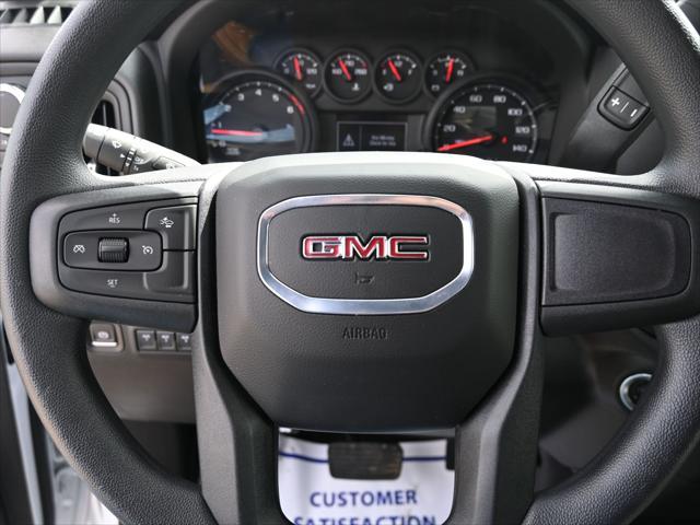 Photo of 2025 Summit White GMC Sierra 3500