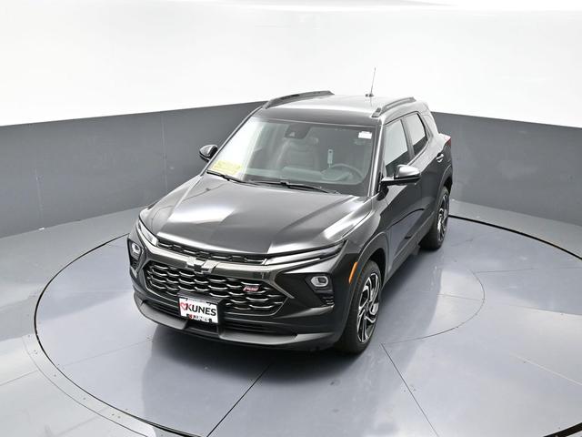 Photo of 2026 Mosaic Black Metallic Chevrolet Trailblazer