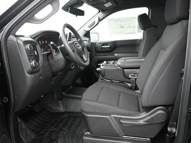 Photo of 2025 Onyx Black GMC Sierra 1500