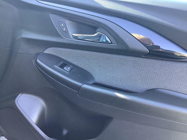 Photo of 2021 Pacific Blue Metallic Chevrolet Trailblazer