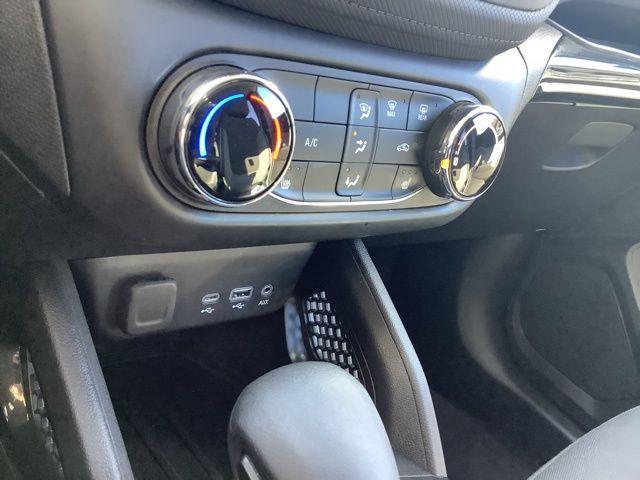 Photo of 2021 Pacific Blue Metallic Chevrolet Trailblazer