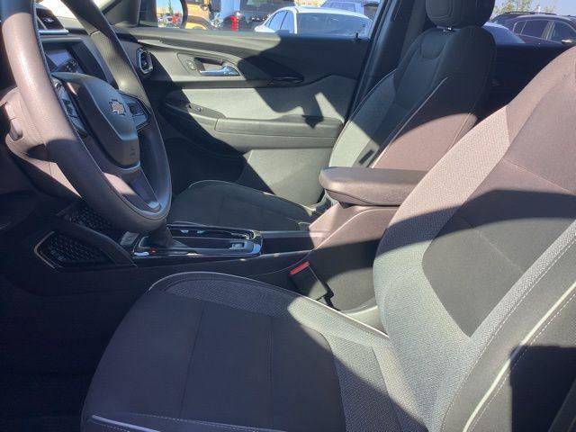Photo of 2021 Pacific Blue Metallic Chevrolet Trailblazer