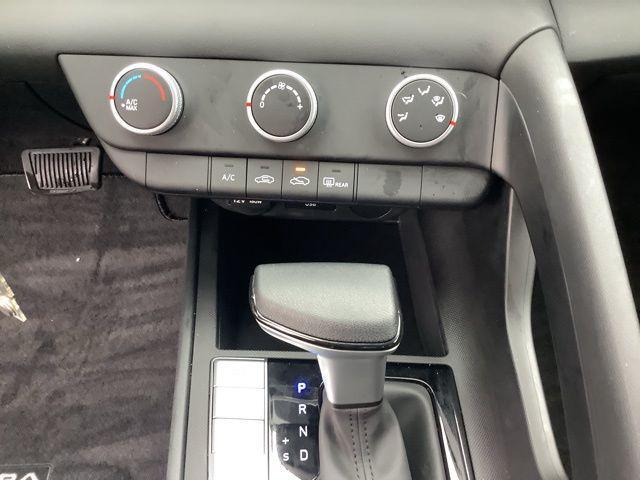 Photo of 2025 Intense Blue Hyundai ELANTRA