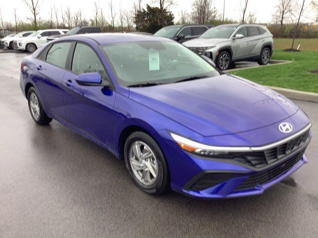Photo of 2025 Intense Blue Hyundai ELANTRA