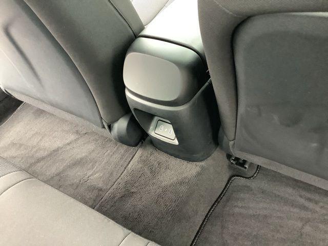 Photo of 2025 Intense Blue Hyundai ELANTRA