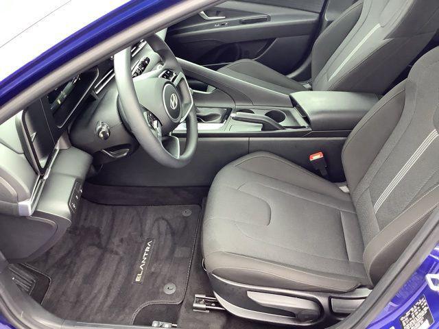 Photo of 2025 Intense Blue Hyundai ELANTRA