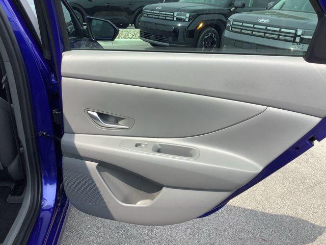 Photo of 2025 Intense Blue Hyundai ELANTRA