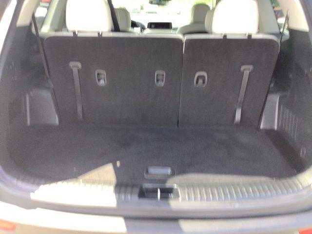 Photo of 2022 Dark Moss Kia Telluride
