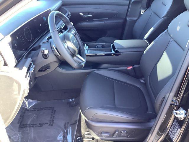 Photo of 2025 Ash Black Hyundai TUCSON Hybrid