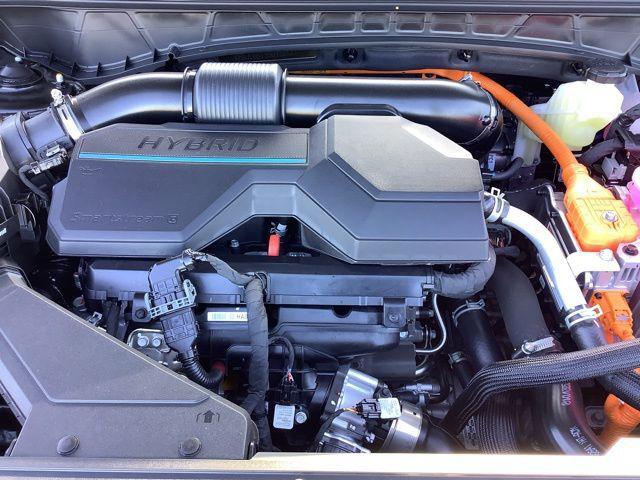 Photo of 2025 Ash Black Hyundai TUCSON Hybrid