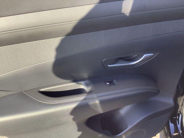 Photo of 2025 Ash Black Hyundai TUCSON Hybrid