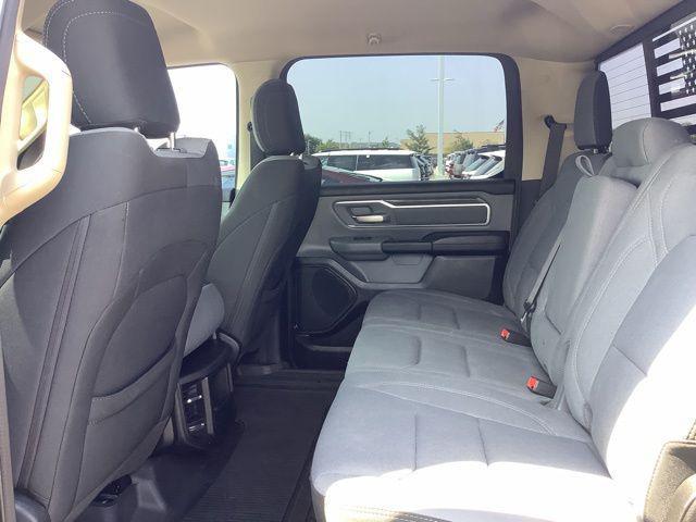 Photo of 2020 Diamond Black Crystal Pearlcoat RAM 1500