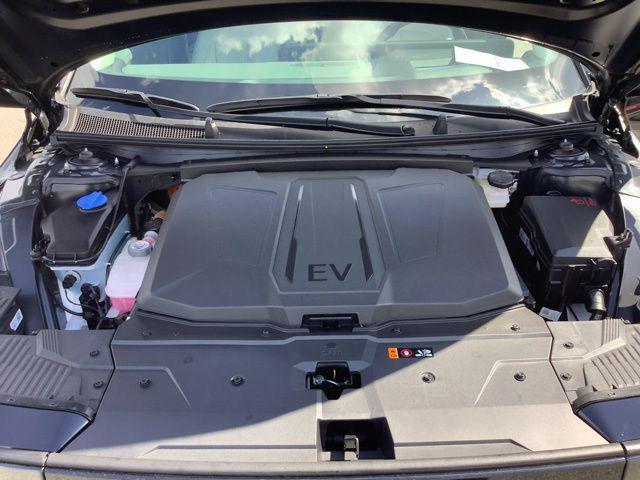 Photo of 2025 Abyss Black Hyundai IONIQ 5
