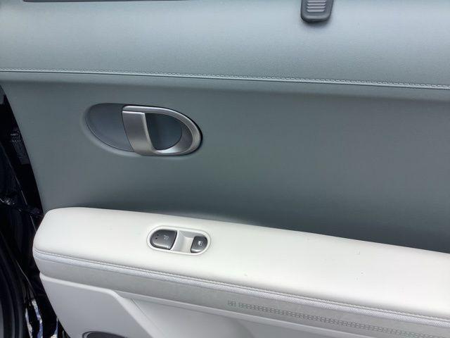 Photo of 2025 Abyss Black Hyundai IONIQ 5
