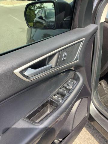 Photo of 2019 Magnetic Ford Edge