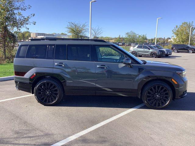 Photo of 2025 Ecotronic Gray Hyundai SANTA FE