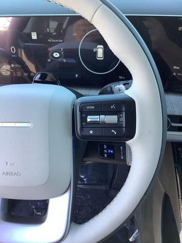Photo of 2025 Ecotronic Gray Hyundai SANTA FE
