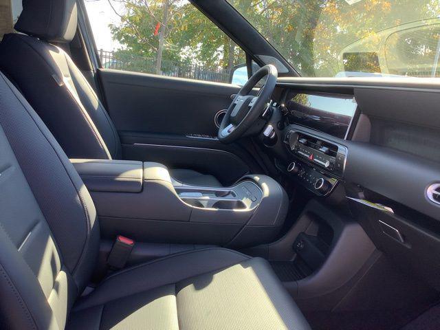 Photo of 2026 Ecotronic Gray Pearl Hyundai PALISADE