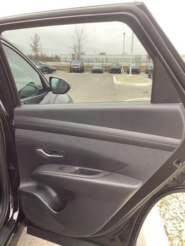 Photo of 2025 Ash Black Hyundai TUCSON Hybrid