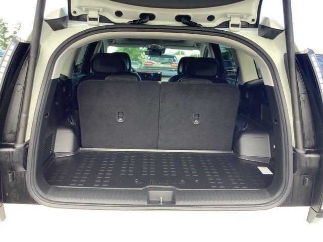 Photo of 2026 Snow White Pearl Hyundai IONIQ 9