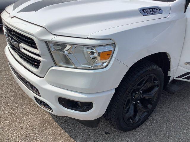 Photo of 2019 Bright White Clearcoat RAM 1500