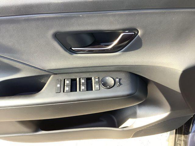 Photo of 2025 Denim Blue Pearl Hyundai KONA