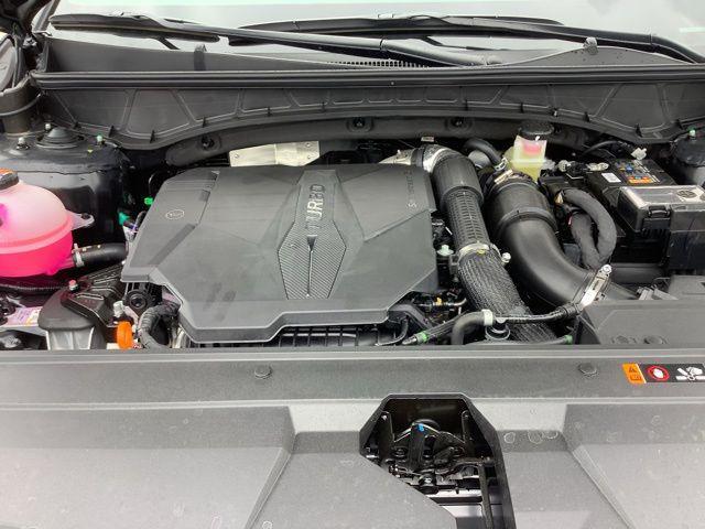 Photo of 2025 Phantom Black Hyundai SANTA CRUZ